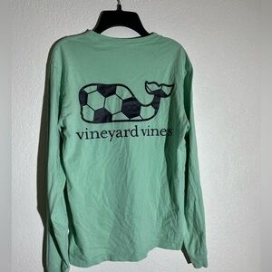 Vineyard vines women’s soccer long sleeve shirt